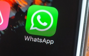ICJR Nilai Kurang Tepat Wacana Pemerintah Soal Pembatasan Kembali Akses WhatsApp dan Medsos