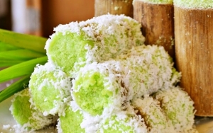 Kue Putu, Jajanan Manis Nan Gurih yang Bikin Nagih