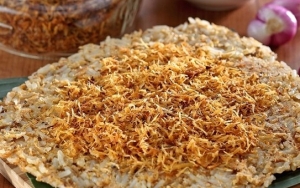 Kerak Telor, Kebanggaan Kota Jakarta yang Sempat Jadi Primadona di Masa Kolonial!