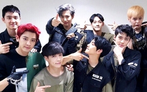 Member EXO Ramai-Ramai Dukung 'Honey', Lay Malah Ungkap Panggilan Sayang untuk Baekhyun