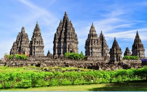 Candi Prambanan di Yogyakarta yang Mirip Banget dengan Angkor Wat di Kamboja