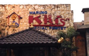 Coba Makan Sego Sambel Di Warung Bu Kris Yang Khas Banget