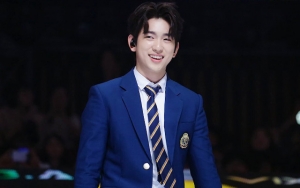Jinyoung GOT7 Ditodong Soal Alasan Cemberut di Foto Kelulusan TK