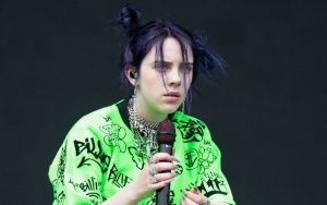 Ukuran Dada Billie Eilish Jadi Sorotan Saat Pakai Tank Top, Fans Tak Terima