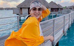 Syahrini Pamer Pakai Baju Tidur di Toilet Jet Pribadi, Kembali Disindir Norak Hingga Alay