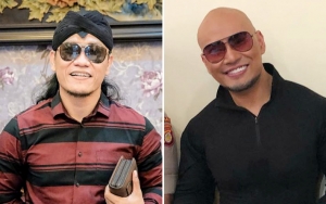 Ditemani Gus Miftah, Deddy Corbuzier Pamer Momen Salat Jumat Perdana Usai Mualaf