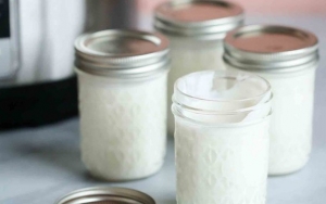 Putihkan Kulit Ketiak dengan Campuran Yoghurt dan Susu