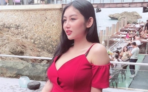  Pamela Safitri Tetap Pede Pamer 'Dada Berontak' Meski Disumpahi Kena Azab, Netter Miris