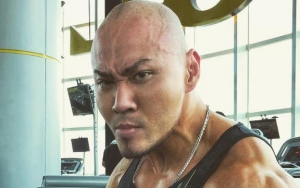 Deddy Corbuzier 'Tolak' Tawaran Umrah dan Haji Gratis, Pilih Berikan pada yang Membutuhkan