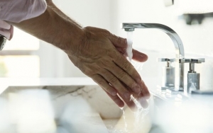 Menjaga Kebersihan Diri Setelah Buang Air Bisa Membuatmu Terhindar dari Hepatitis A