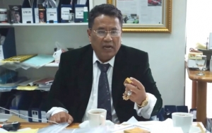 Hotman Paris Hutapea 'Skak Mat' Galih Ginanjar Usai Ngeles 'Ikan Asin' Cuma Makanan
