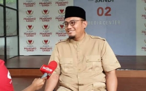 Jubir BPN Dahnil Anzar Tuntut Pulangkan Habib Rizieq Daripada Rekonsiliasi