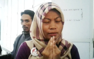 Baiq Nuril Tagih Uluran Tangan Presiden Jokowi Usai PK Ditolak