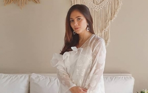 Wulan Guritno Pasang Ekspresi Galau di Pemotretan, Bodi Ibu Shaloom Razade Bikin Takjub