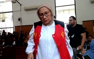 Ratna Sarumpaet Divonis 2 Tahun Penjara Akibat Buat Onar
