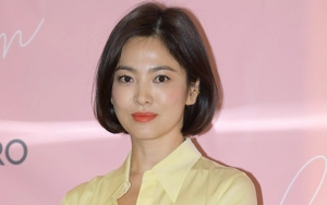 Song Hye Kyo Tampil Seksi Hadiri Acara Brand Perhiasan di Monaco, Netter Beri Komentar Beragam