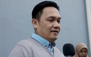 Farhat Abbas Minta Rey Utami Dibebaskan Karena Masih Menyusui Anak, Yakin Didukung Wanita Indonesia