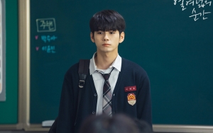 Belum Tayang, Chemistry Ong Sung Woo dan Shin Seung Ho di 'Moment At Eighteen' Sudah Dipuji