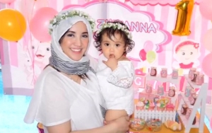 Putri Andi Soraya Lincah Makan Sendiri Pakai Sumpit Meski Baru Berumur 1,5 Tahun, Netter Gemas