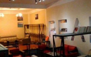 Heritage Coffee, Kafe Perpustakaan di Batam yang Memiliki Interior Unik