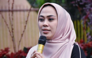 Warga Karawang Mengeluh Pusing Usai Minyak Mentah Cemari Pantai