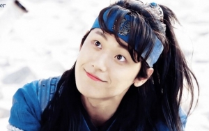 'Hotel Del Luna' Rilis Potret Cinta Masa Lalu IU, Visual Super Tampan Jadi Perbincangan