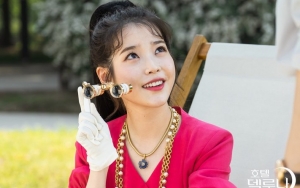 Proses Syuting Adegan Luar Angkasa IU di 'Hotel Del Luna' Ternyata Secanggih Ini
