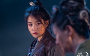 IU Ternyata Minta Lakoni Sendiri Syuting Adegan Pertarungan Masa Lalu di 'Hotel Del Luna'