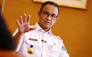 Anies Baswedan Tanggapi Kasus 'Kuburan' Massal TransJakarta: Nanti, Dikaji Dulu