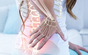 Salah Satu Efek Samping Terlalu Banyak Asupan Protein Hewani Adalah Osteoporosis