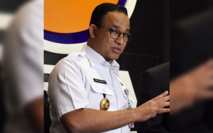 Tekan Polusi Jakarta, Anies Larang Kendaraan Umum dan Pribadi Berusia 10 Tahun Lebih Beroperasi