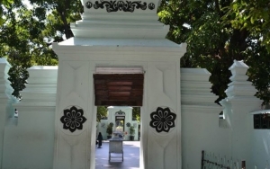 Kawasan Ampel, Wisata Religi di Surabaya yang Berusia Ratusan Tahun Lamanya