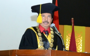 Rektor UIN Kalijaga Nilai Pernyataan Menristekdikti Soal Profesor Tua Kecil Manfaatnya Tak Beretika