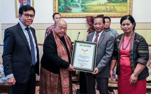 Sukses Gelar Festival Indonesia di Moskow, Dubes RI di Rusia Terima MURI