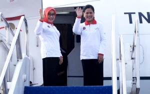 Iriana Jokowi Tak Takut Kulitnya Hitam Saat Tanam Mangrove di Batam