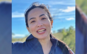  Tak Cuma Bermulut Pedas, Feni Rose Ternyata Jago Dance Ala Cewek Korea Dulunya Ballerina Lho!