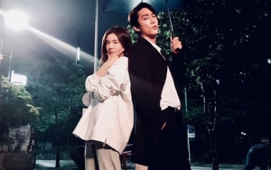 Tak Hanya Bekerja Keras, Lee Sun Bin - Song Seung Heon Juga Banyak Bercanda di BTS 'The Great Show'
