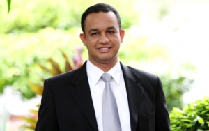'Gerah' Soal Polusi Udara, Anies Baswedan Ancam Cabut Izin Pabrik Bercerobong