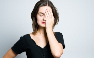 Jangan Terlalu Menuruti Emosi yang Naik Turun Saat Menstruasi, Sangat Tidak Baik!