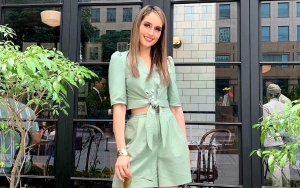 Cinta Laura Sedih Dikritik FPI, Ungkap Talenta Desainer Lokal Yang Meriahkan JFC 