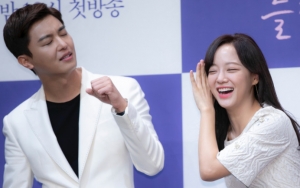Sejeong Gu9udan Disebut Master Usai Cium Mesra Yeon Woo Jin di 'I Wanna Hear Your Song'