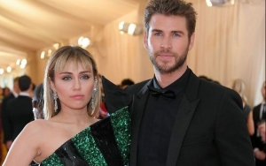 Miley Cyrus Ternyata Tak Ingin Pisah dari Liam Hemsworth