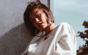 Agnez Mo Tuai Simpati Usai Beber Alasan Hapus Komentar Negatif di Instagram