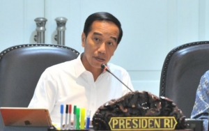 Jokowi Ajak Cucu Saksikan Upacara HUT RI, Jan Ethes dan Sedah Mirah Sukses Bikin Warganet Gemas