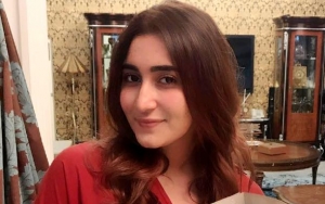 Tania Nadira Dipuji Secetar Bintang Bollywood Saat Pose Bareng Katrina Kaif Meski 'Produk Lokal'