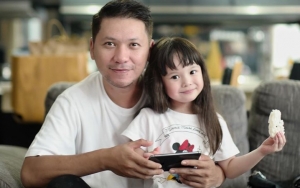 Video Call Gempi Peluk Jauh Gading Marten Bikin Hati Terenyuh, Mata Sembab Jadi Sorotan