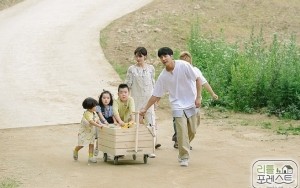 Lee Seung Gi dan Jung So Min Disebut Seperti Keluarga Gara-Gara Interaksinya di 'Little Forest'