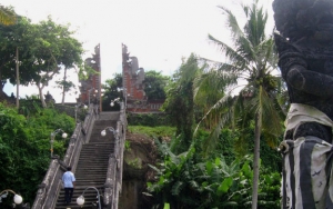Jembrana di Bali Memiliki Pemandangan Sangat Indah Namun Sepi Penduduk