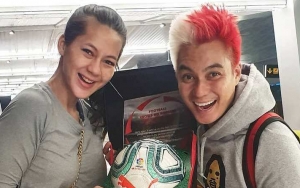 Baim Wong Posting Foto Bareng Cewek Berbikini Tanpa Paula Verhoeven Ramai Dikritik