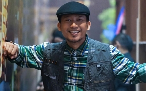 Rela Berubah Jadi 'Tuyul' Demi Nafkahi Anak Istri, Denny Cagur Malah Undang Gelak Tawa